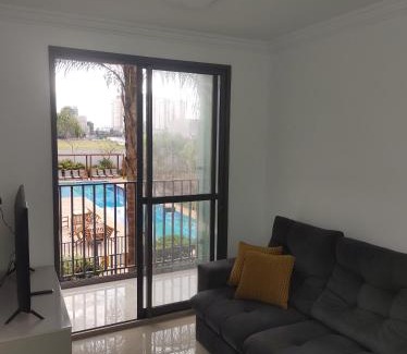 Campo Grande Apartment | Apartamento confortável e com piscina em São Paulo