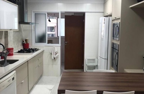Vila Alzira Apartment | Apartamento de Frente Para a Praia Astúrias, 5 Suítes