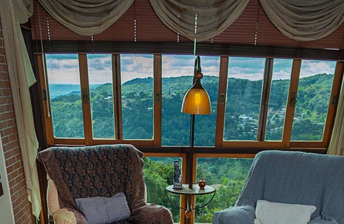 Bavaria Apartment | Apartamento duplex com lareira e WiFi - Gramado/RS