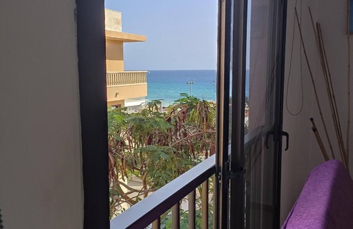 Morro Jable Apartment | Apartamento 'El Carmen 5' with Sea View & Wi-Fi