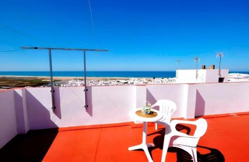 Conil de la Frontera City Center Apartment | Apartamento céntrico con terraza y aire acondicionado solo familia y pareja