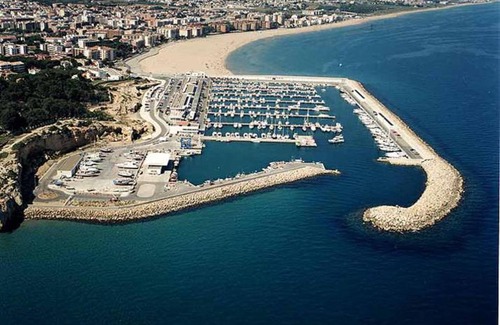 Torredembarra Apartment | Apartamento Estació