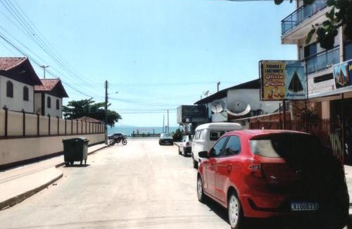 Iguaba Grande Apartment | Apartamento Iguaba Grande, bairro Canellas City , Condomínio Claudia, em frente ao Quiosque do popeye