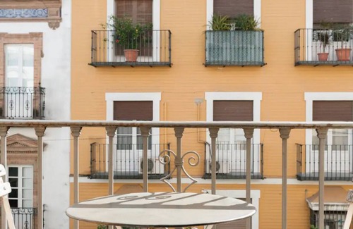 Santa Cruz Apartment | Apartamento Sevilla a los pies de la Giralda