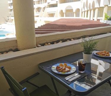 Gale Apartment | Apartamento T2 Palmeira Galé-Praia da Galé