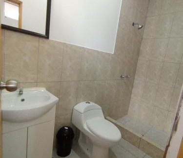Cerro Azul Apartment | APARTAMENTOS CON PISCINA Y ACCESO A PLAYA