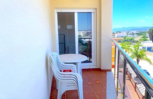 Plaza De La Costera Apartment | Apartamentos en la playa Edimar II