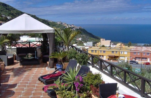 El Guincho Apartment | Apartamentos Monasterio de San Antonio - Günstiges Apartment zur Straße