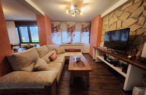 Arbancon Apartment | Apartamentos Fuentevieja