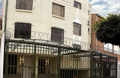Barrios Unidos Apartment | Apartamentos Los Alcázares