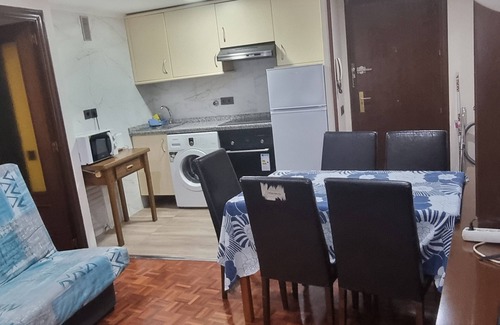 San Bernardo Apartment | Apartamentos Salamanca Puerta Zamora. 2 Dormitorios, Centro, Wifi, Parking