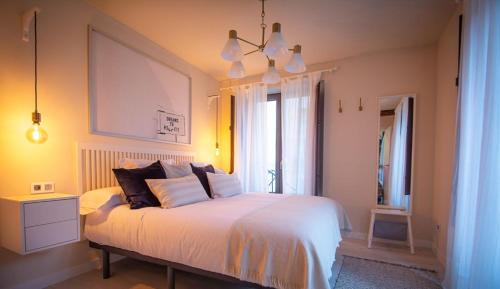 El Burgo de Osma Apartment | Apartamentos UXAMA LUXURY EPONA - junto a la Plaza Mayor con ascensor