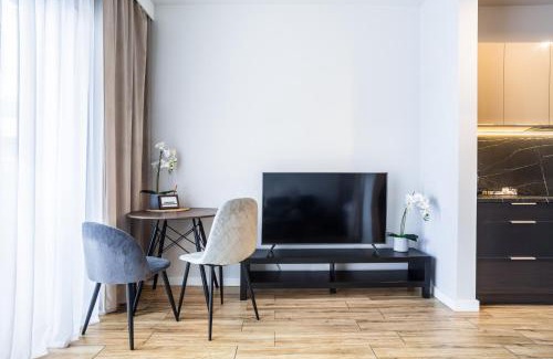 Brynow Apartment | Apartamenty Ceglana Park -parking w hali garażowej- piękne nowe osiedle
