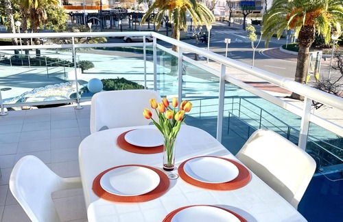 La Pineda Apartment | APARTBEACH LOS JUNCOS 3 LARGE AND SUNNY TERRACE