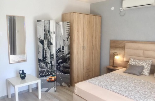 Bar Apartment | Aparthotel Monterria