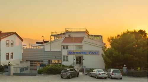 Gradac Hotel | Aparthotel Pecic