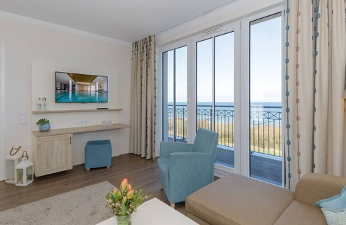Boergerende-Rethwisch Apartment | Aparthotel Waterkant Suites, Suites 4-76 for up to 5 people.