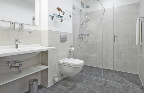 Boergerende-Rethwisch Apartment | Aparthotel Waterkant Suites, suites 2-43 for up to 4 people.