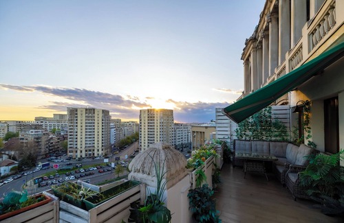 Bucharest City-Centre Apartment | APARTINO - Luxury View - Self Check-In