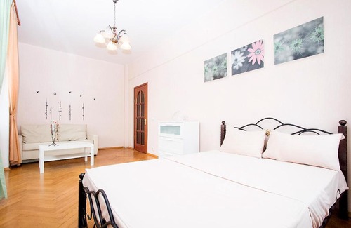 Tverskoy Apartment | Apartlux on Karetnyy Ryad