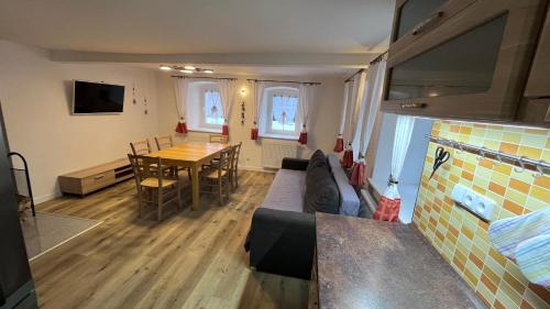 Abertamy Apartment | Apartmán Dako