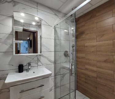 Ulic Apartment | Apartmán Discovery