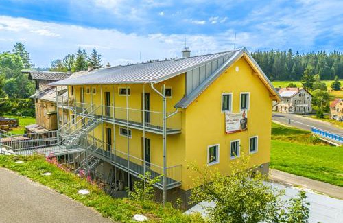 Krystofovy Hamry Apartment | Apartmán Karin