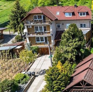 Buchlovice Apartment | Apartmán LUKA