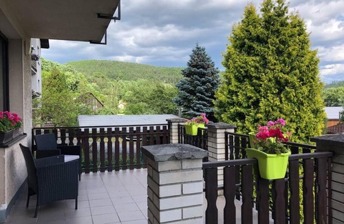 Havlovice Apartment | Apartmán s terasou a zahradou na cyklostezce
