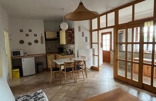 Cizova Apartment | Apartmán u Čarků