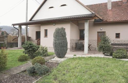 Stritez nad Becvou Apartment | Apartmán U Poštovských