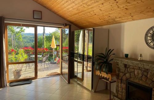 Zelezny Brod Apartment | Apartmán v podhůří Jizerských hor