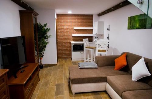 Sec Apartment | Apartmánový dům 13 Mezonet 2