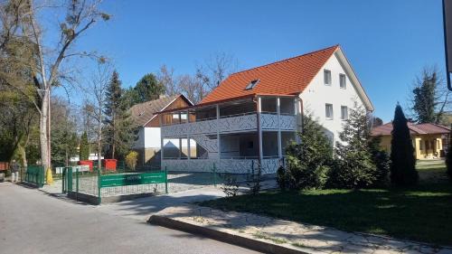 Patince Apartment | apartmánový dom rodiny BÖJTÖS Patince
