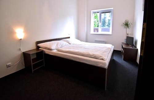 Sazava Apartment | Apartmány & Kemp Sázavský ostrov