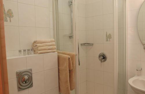 Ceske Budejovice Apartment | apartmány Marco Shipping
