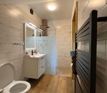 Mocovice Apartment | Apartmány Močovice