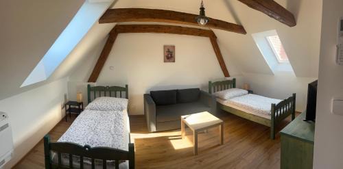 Hostomice Apartment | Apartmány Statek Bezdědice