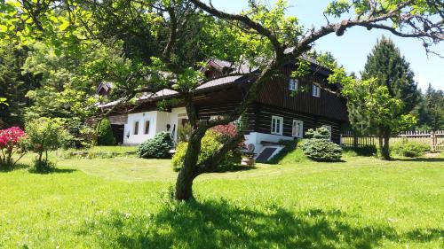 Zdikov Apartment | Apartmány U Šakala