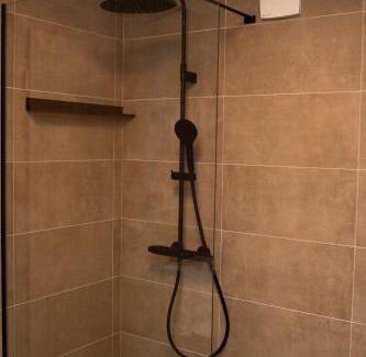 Pardubice House | Apartmány VÍNO HRUŠKA Pardubice