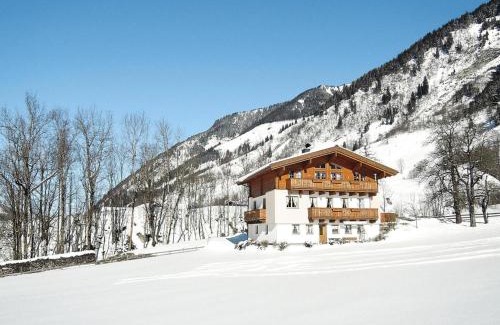 Fusch an der Grossglocknerstrasse Apartment | Apartment in Fusch an der Glocknerstraße in nature