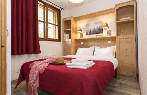 Saint-Sorlin-d'Arves Apartment | Apartment ∙ 6 guests