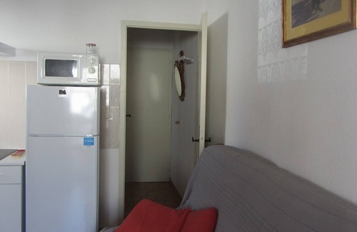 Saintes-Maries-de-la-Mer Apartment | Apartment Relaxation/Leisure Budget