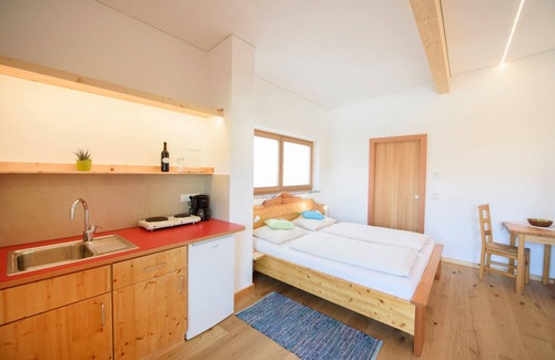 St. Pauls Apartment | Apartment 'Peter Paul Apt. Buchwald' with Mountain View and Private Terrace