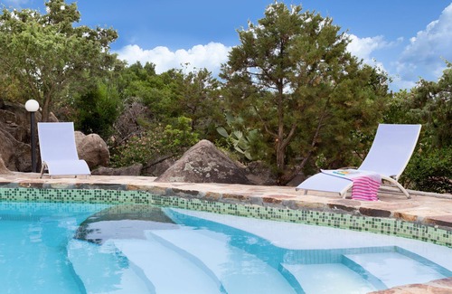 San Teodoro Apartment | Apartment 'Nido' with Shared Pool, Wi-Fi and Air Conditioning