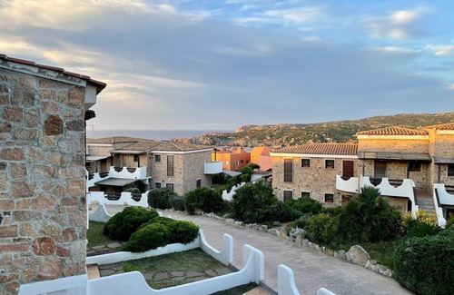 Terravecchia-Portoquadro Apartment | Apartment in residence at Castello di Gallura with pool and beach nearby