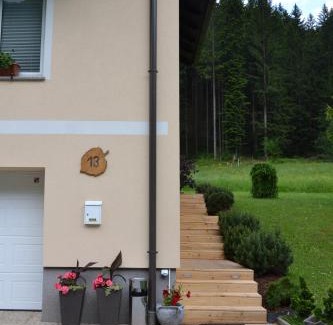 Luce Apartment | Apartma ob potoku