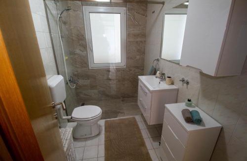 Hrib pri Hinjah Apartment | Apartma pri Klari