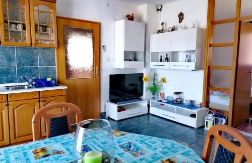 Splitska Apartment | Apartman Čanaki Splitska