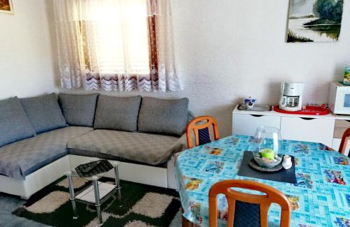 Splitska Apartment | Apartman Čanaki Splitska